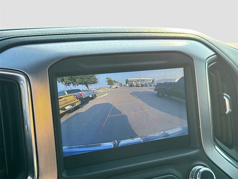 Used 2020 GMC Sierra 1500 SLT image 17