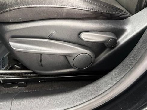 Used 2020 Jeep Compass Latitude FWD image 13