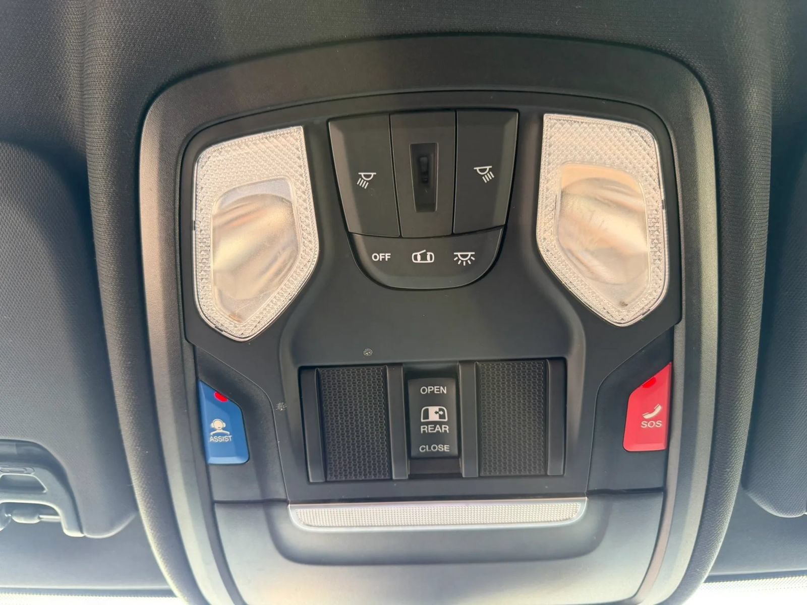 Used 2023 RAM 2500 Tradesman AWD/4WD image 29