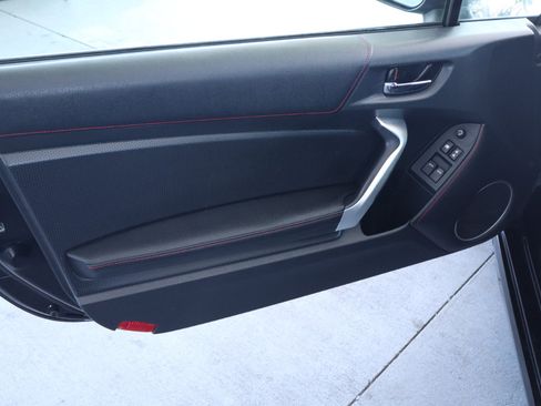 Used 2016 Scion FR-S 2dr Cpe Man (Natl) image 12