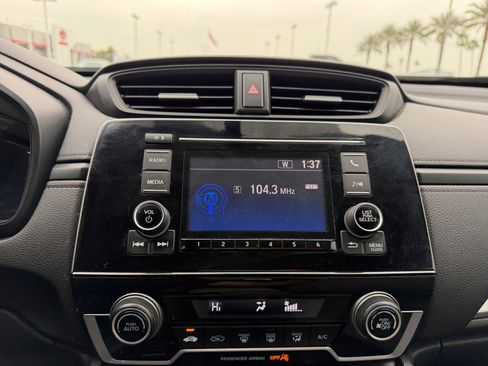 Used 2018 Honda CR-V LX image 28