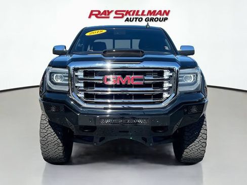 Used 2018 GMC Sierra 1500 SLT AWD/4WD image 2