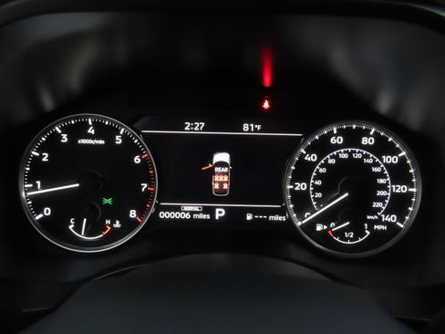 New 2025 Mitsubishi Outlander SE image 11