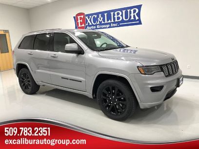 Used 2020 Jeep Grand Cherokee Altitude