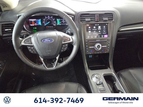 Used 2019 Ford Fusion Titanium image 14