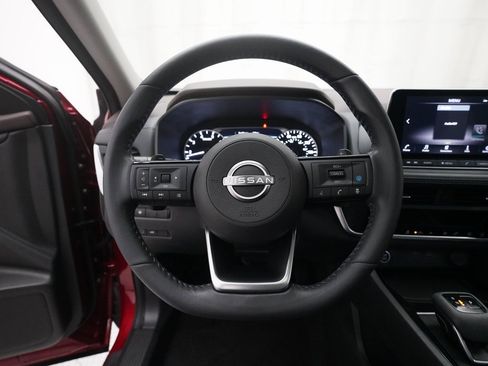 Certified 2023 Nissan Rogue SV w/ SV Premium B Package image 4