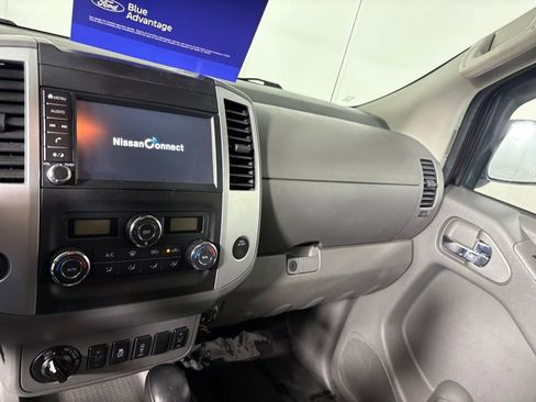 Used 2021 Nissan Frontier SV image 17