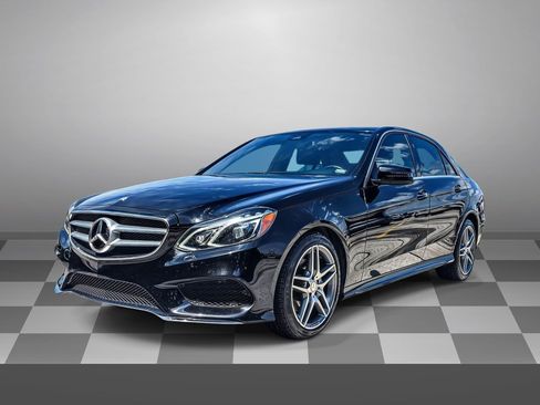 Used 2016 Mercedes-Benz E 350 4MATIC Sedan image 3