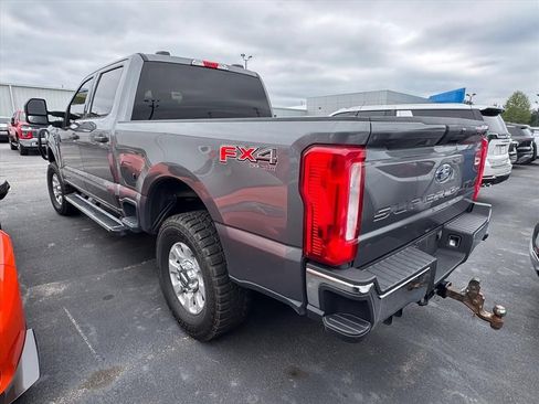 Used 2024 Ford F250 XLT w/ FX4 Off-Road Package AWD/4WD image 8