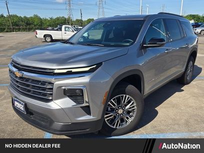 Used 2026 Chevrolet Traverse LT