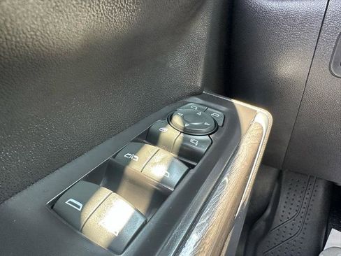 Used 2019 Chevrolet Silverado 1500 LTZ w/ LTZ Plus Package image 13