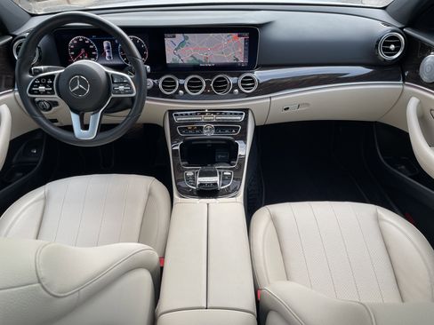 Used 2019 Mercedes-Benz E 300 image 25