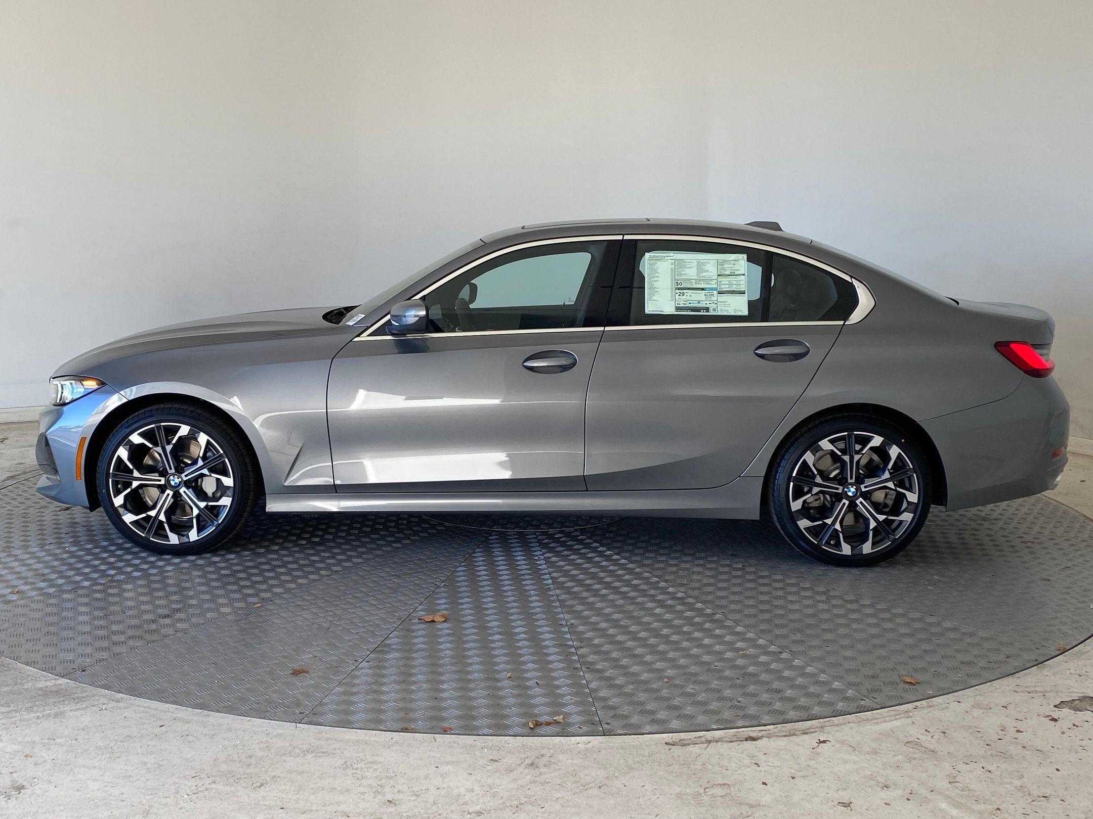 Used 2026 BMW 330i xDrive Sedan w/ Premium Package AWD/4WD image 2
