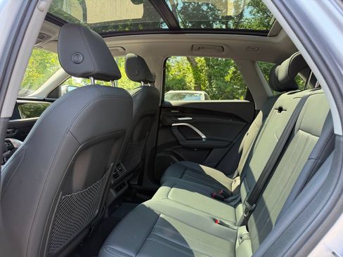 Used 2025 Audi Q5 Premium w/ Premium Plus AWD/4WD image 28