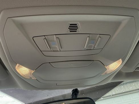 Used 2018 Ford Escape SEL image 19