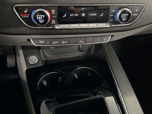 Used 2021 Audi A4 2.0T Premium Plus w/ Premium Plus Package image 18