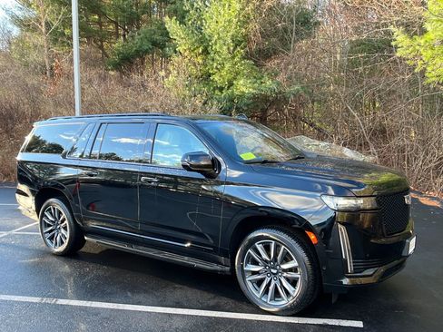 Used 2022 Cadillac Escalade ESV Sport image 7