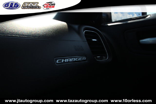 Used 2020 Dodge Charger R/T w/ Plus Group RWD image 19