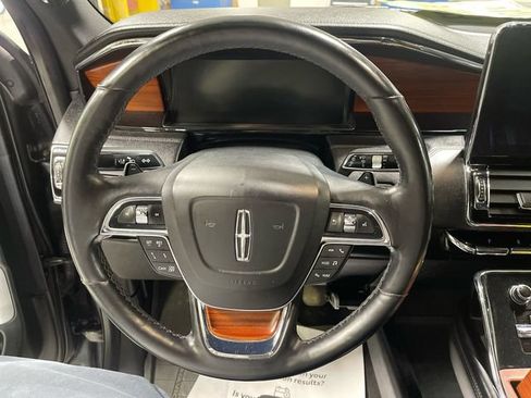 Used 2018 Lincoln Navigator L Reserve w/ Technology Package AWD/4WD image 13