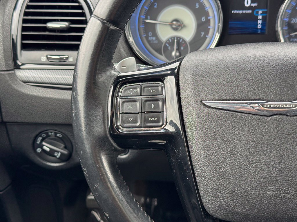Used 2014 Chrysler 300 S RWD image 23