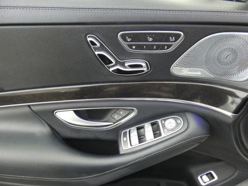 Used 2019 Mercedes-Benz S 450 Sedan image 52