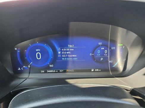 Used 2020 Ford Escape SE Sport image 22