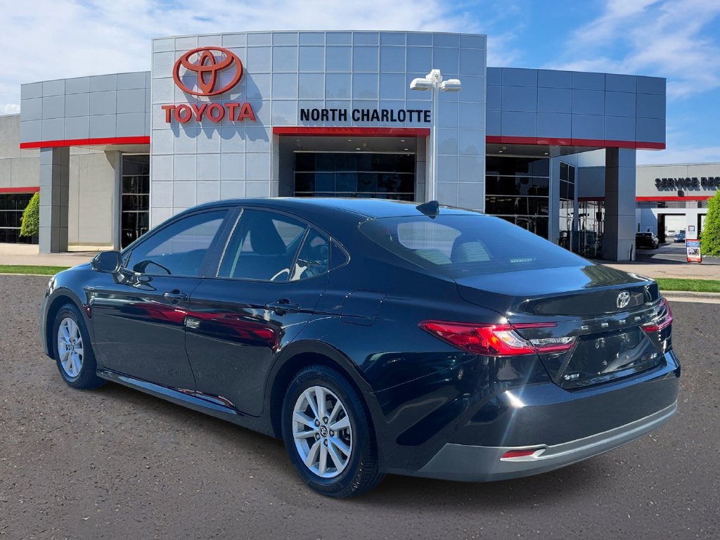 Used 2025 Toyota Camry LE w/ Convenience Package FWD image 6