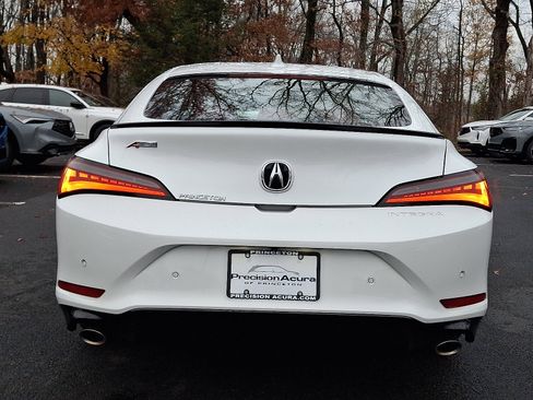 Used 2023 Acura Integra A-Spec image 5