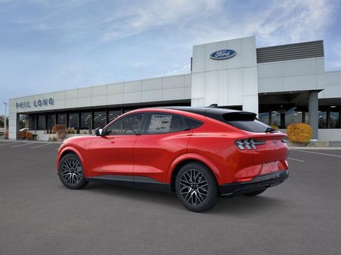 New 2026 Ford Mustang Mach-E Premium image 4