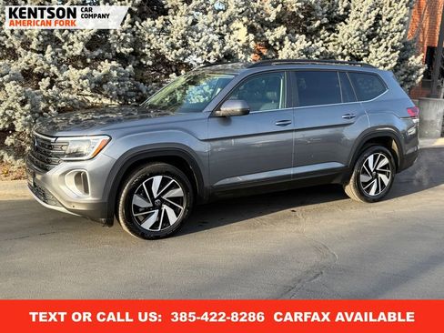 Used 2025 Volkswagen Atlas SE AWD/4WD image 1