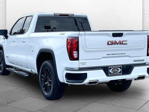 Used 2022 GMC Sierra 1500 Elevation w/ X31 Off-Road Package AWD/4WD image 10