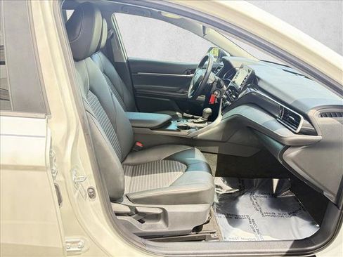 Certified 2023 Toyota Camry SE AWD/4WD image 16