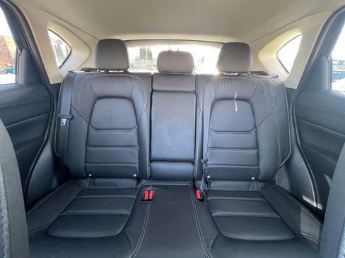 Used 2025 MAZDA CX-5 AWD 2.5 S w/ Preferred Package image 40