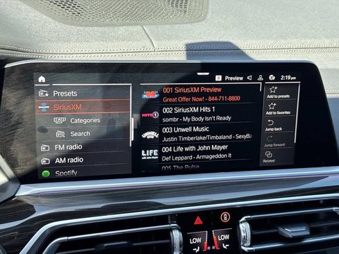 Used 2023 BMW X5 sDrive40i w/ M Sport Package RWD image 16