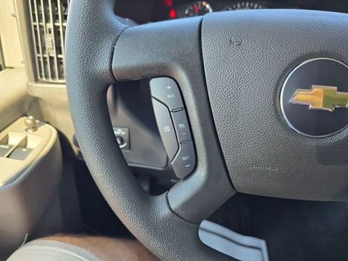 New 2025 Chevrolet Express 2500 w/ Enhanced Convenience Package image 13