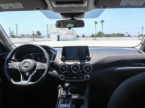 Used 2020 Nissan Sentra SR FWD image 13