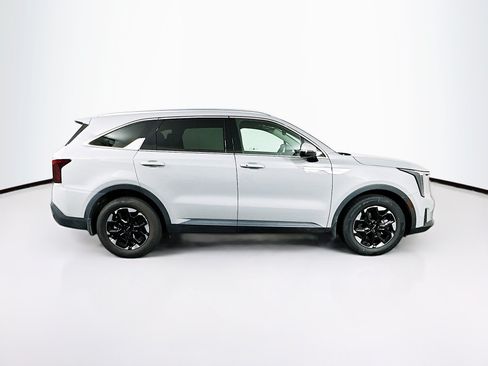 Used 2024 Kia Sorento S w/ Panoramic Sunroof Package FWD image 10
