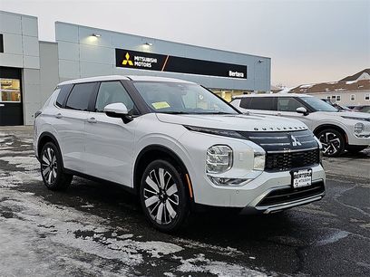 New 2026 Mitsubishi Outlander SE