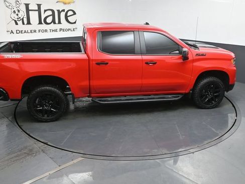 Used 2024 Chevrolet Silverado 1500 LT Trail Boss w/ Convenience Package II AWD/4WD image 38