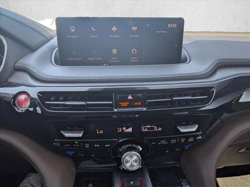 Used 2022 Acura MDX SH-AWD w/ Advance Package image 14
