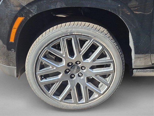 New 2027 GMC Yukon XL Denali Ultimate w/ LPO, Floor Liner Package AWD/4WD image 10