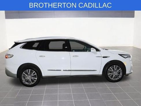 Used 2023 Buick Enclave Premium w/ Experience Buick Package AWD/4WD image 9