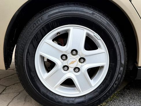 Used 2004 Chevrolet Malibu LS w/ Preferred Equipment Group FWD image 39