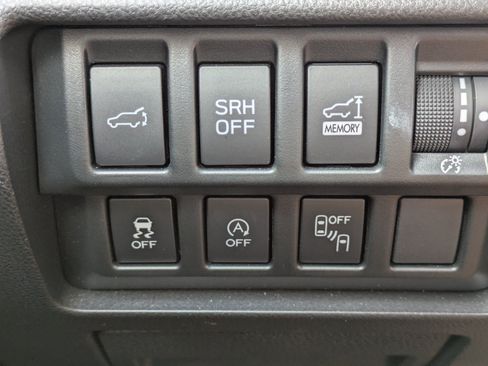 Used 2024 Subaru Forester Limited AWD/4WD image 21