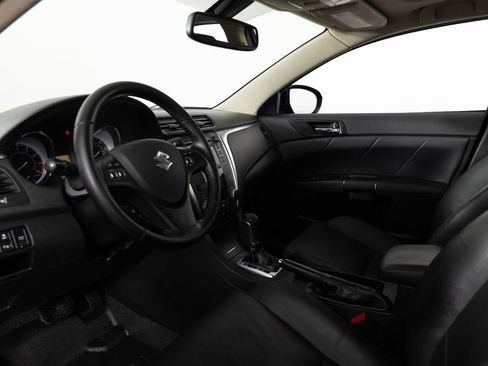 Used 2010 Suzuki Kizashi SLS AWD/4WD image 13