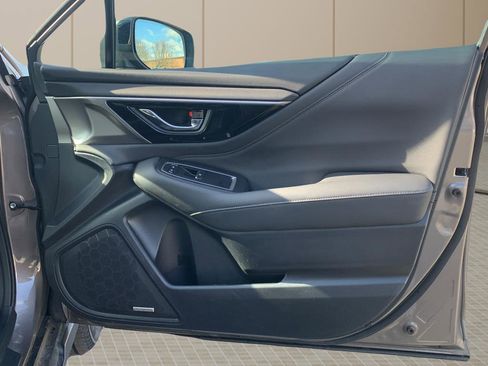 Used 2024 Subaru Outback Limited image 38