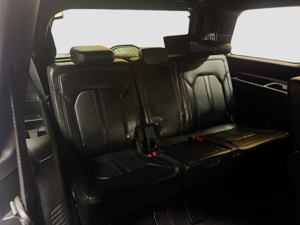 Used 2021 Ford Expedition Limited AWD/4WD image 29