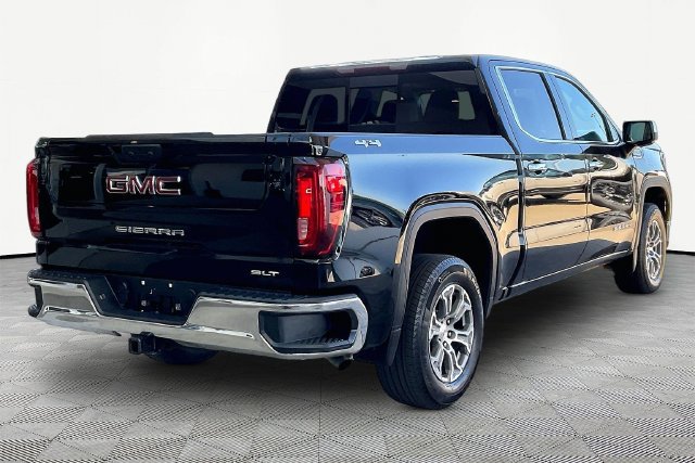 Used 2024 GMC Sierra 1500 SLT w/ SLT Convenience Package AWD/4WD image 5