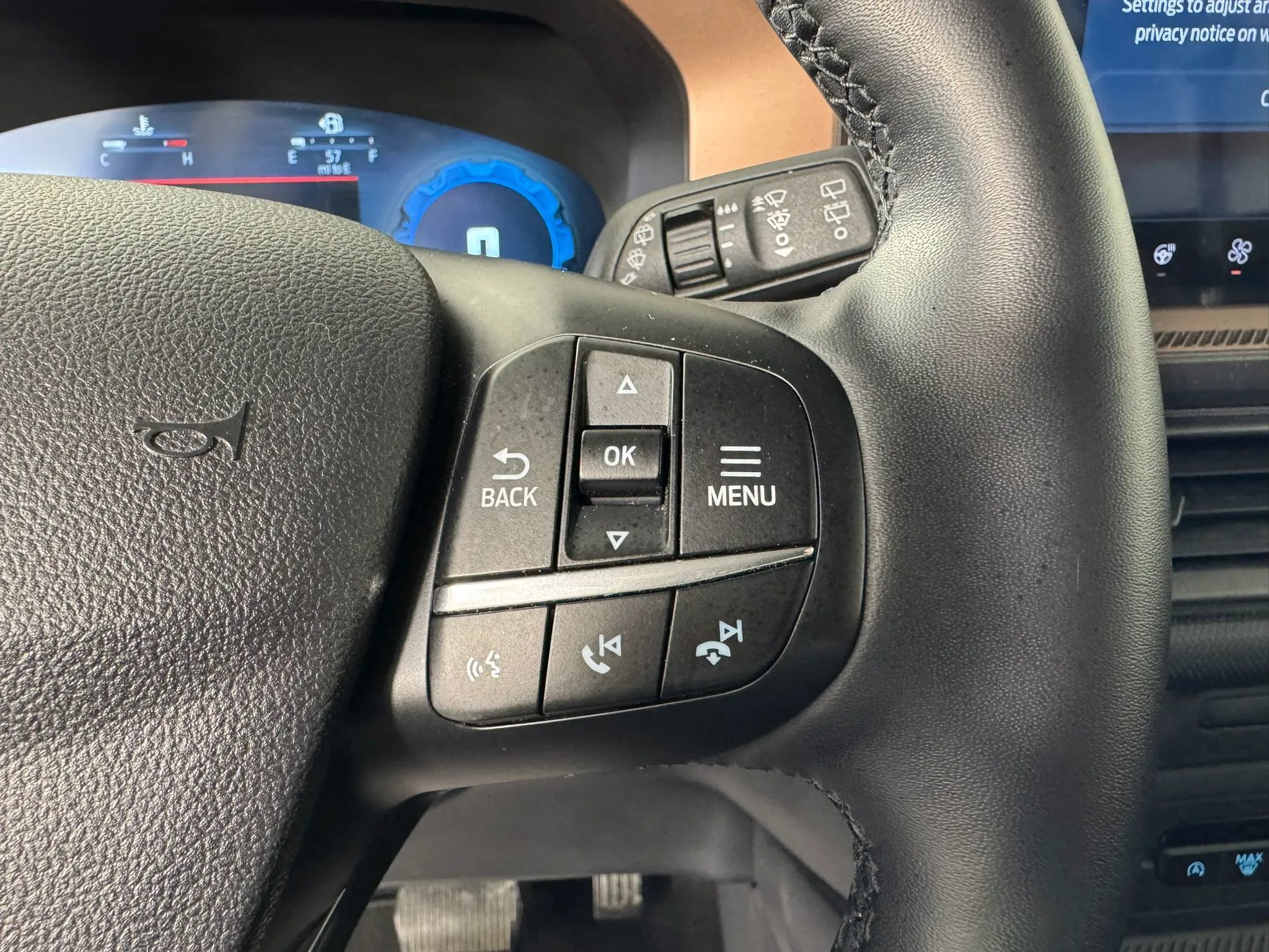 Used 2025 Ford Bronco Sport Outer Banks w/ Outer Banks Tech Package+ AWD/4WD image 16