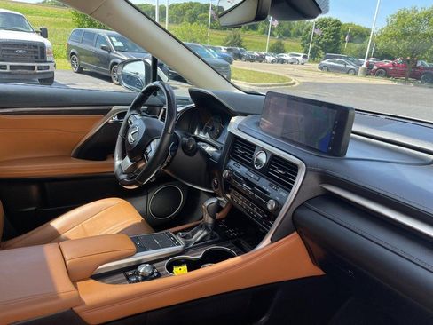 Used 2022 Lexus RX 450h AWD w/ Luxury Package image 9